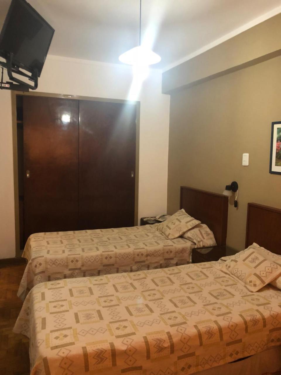 Dallas Hotel San Miguel de Tucumán Buitenkant foto